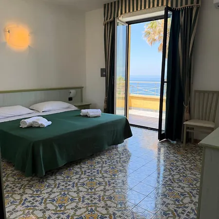 Belvedere Blu B&B Con Servizio Spiaggia