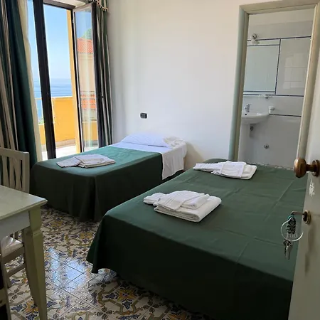 Belvedere Blu B&B Con Servizio Spiaggia
