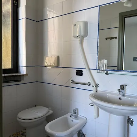 Belvedere Blu B&B Con Servizio Spiaggia *